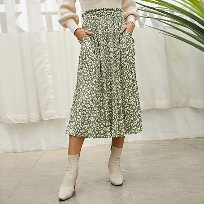 EXLURA Midi Swing Skirt With Pockets