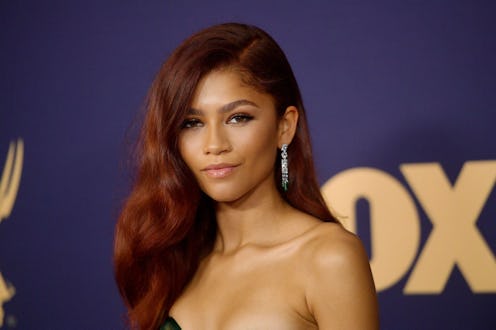 The best '90s beauty moments from the Emmys red carpet.