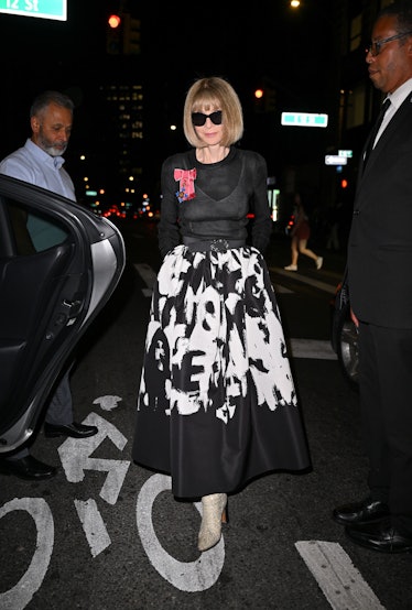 Anna Wintour leaves Strand Book Store on September 08, 2022 in New York City