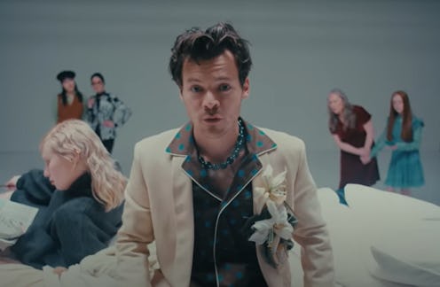 Harry Styles in the 'Late Night Talking' music video is a Halloween costume idea to wear pajamas for