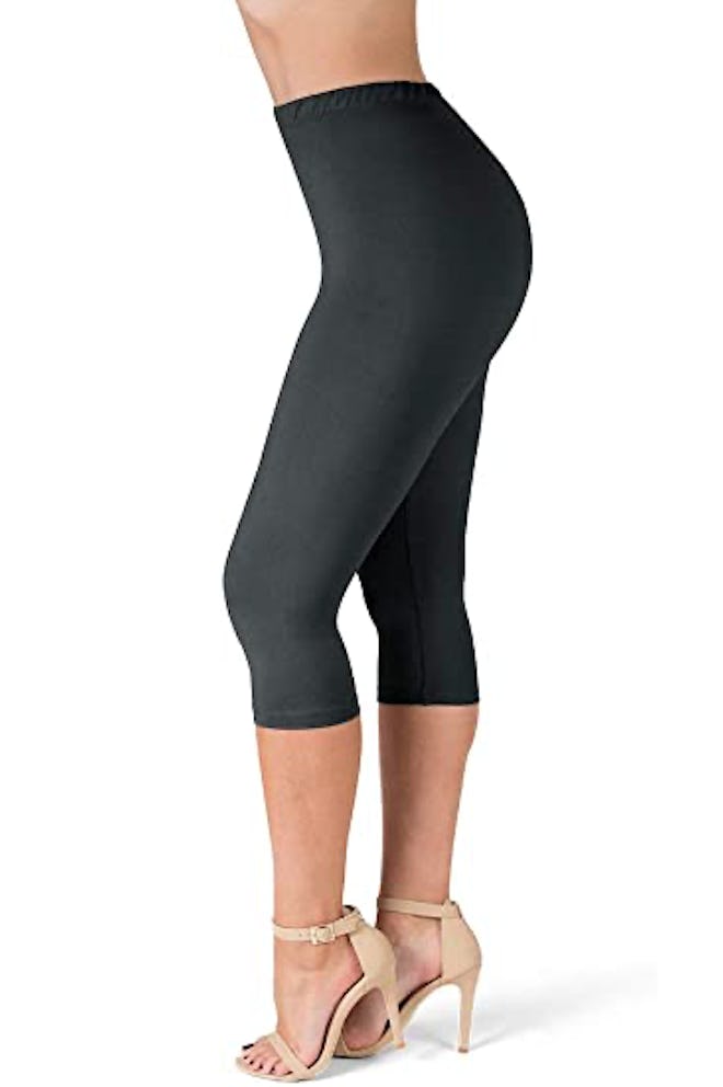 SATINA High Waisted Capri Leggings