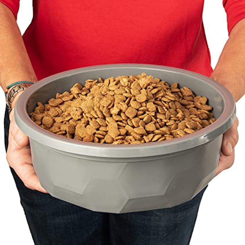 Leashboss Extra Large Indoor/Outdoor Dog Bowl 