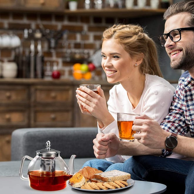 HIWARE Glass Stovetop Teapot With Removable Infuser