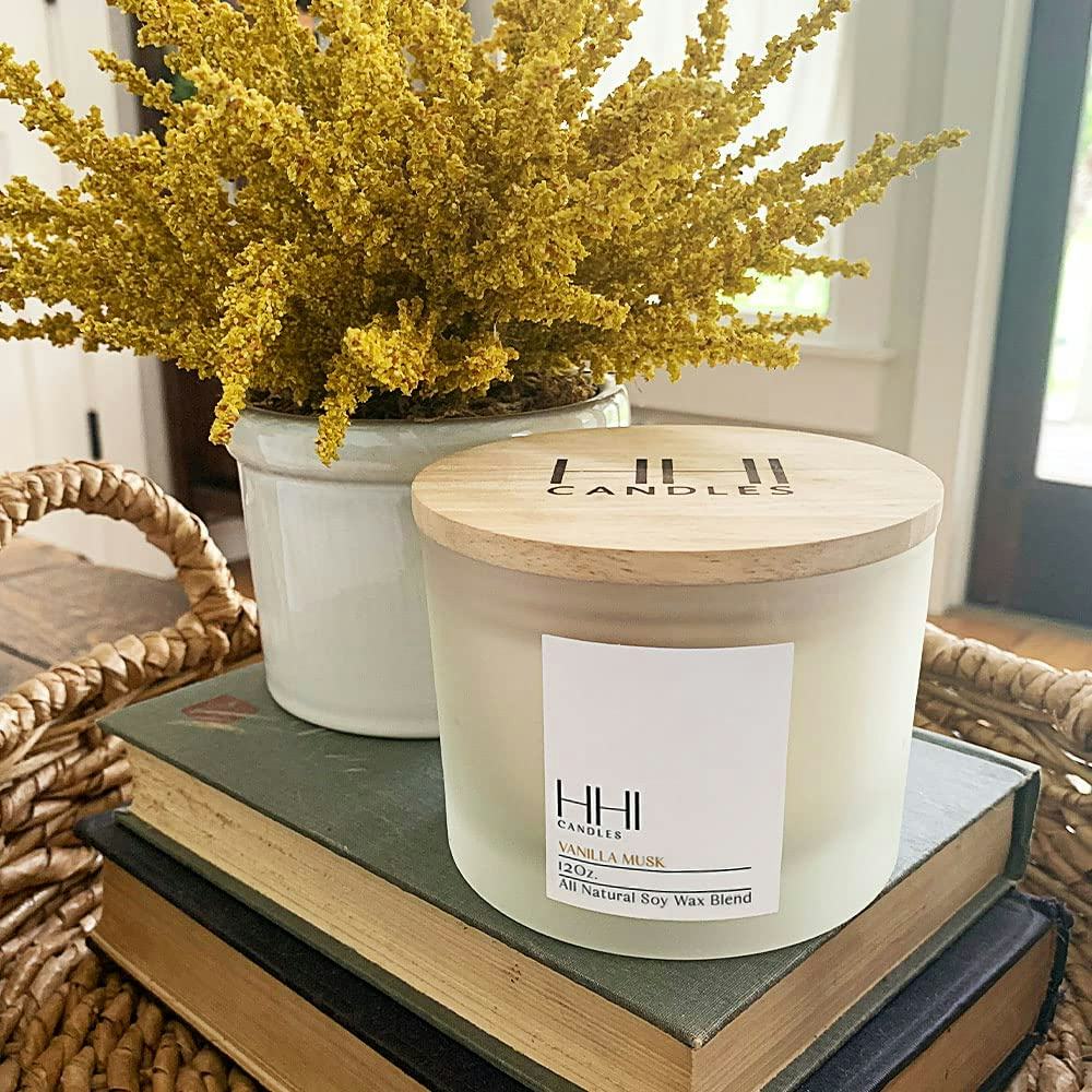 The 12 Best Winter Candles