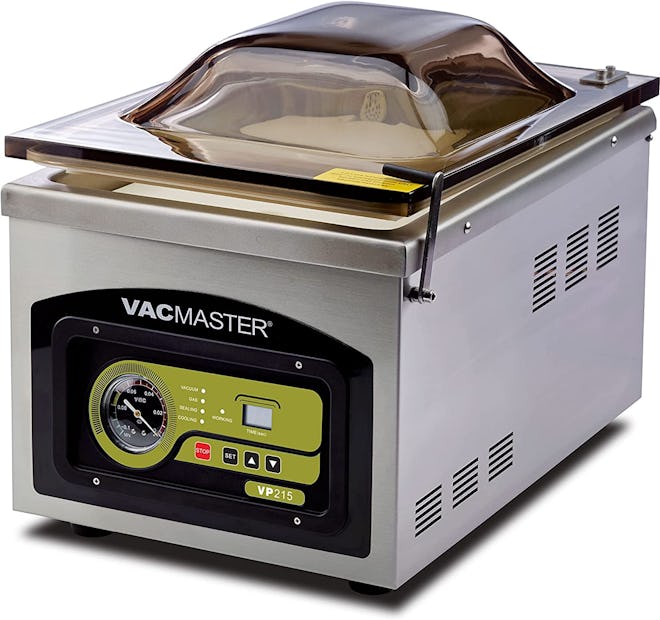 This industrial chamber vacuum sealer has a powerful motor  and continuous operation.