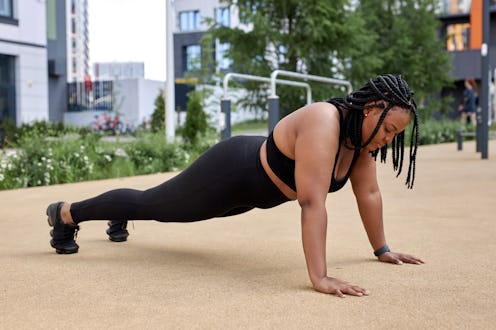 Here's how many push-ups you should do a day for best results.