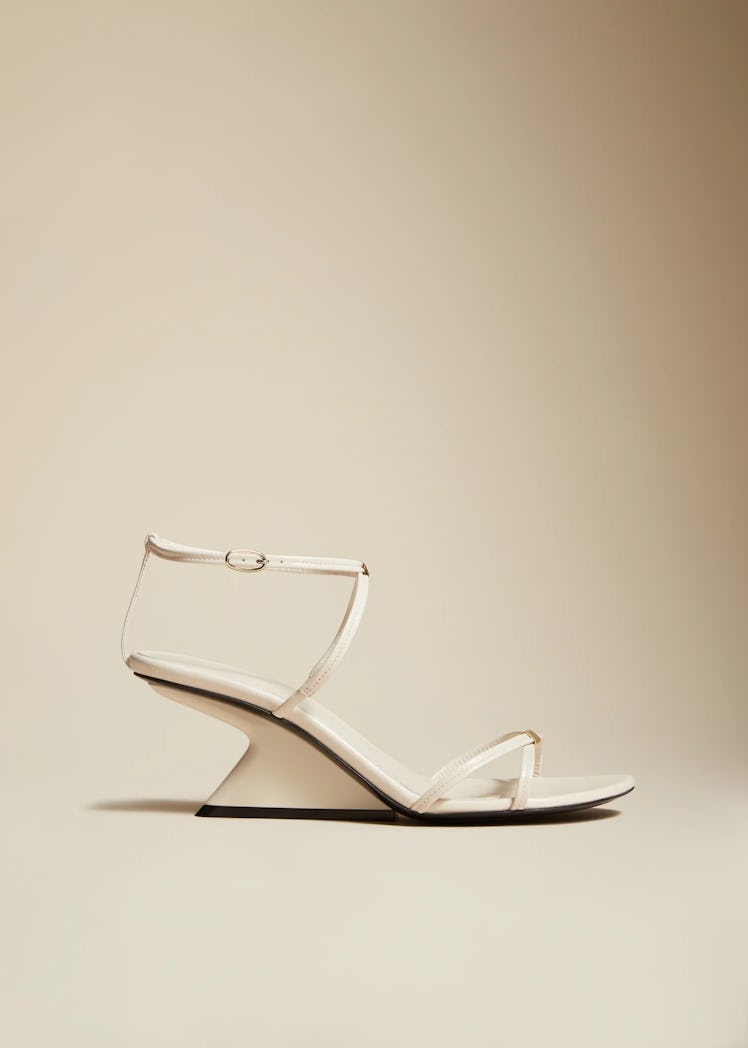 The Seneca Sandal