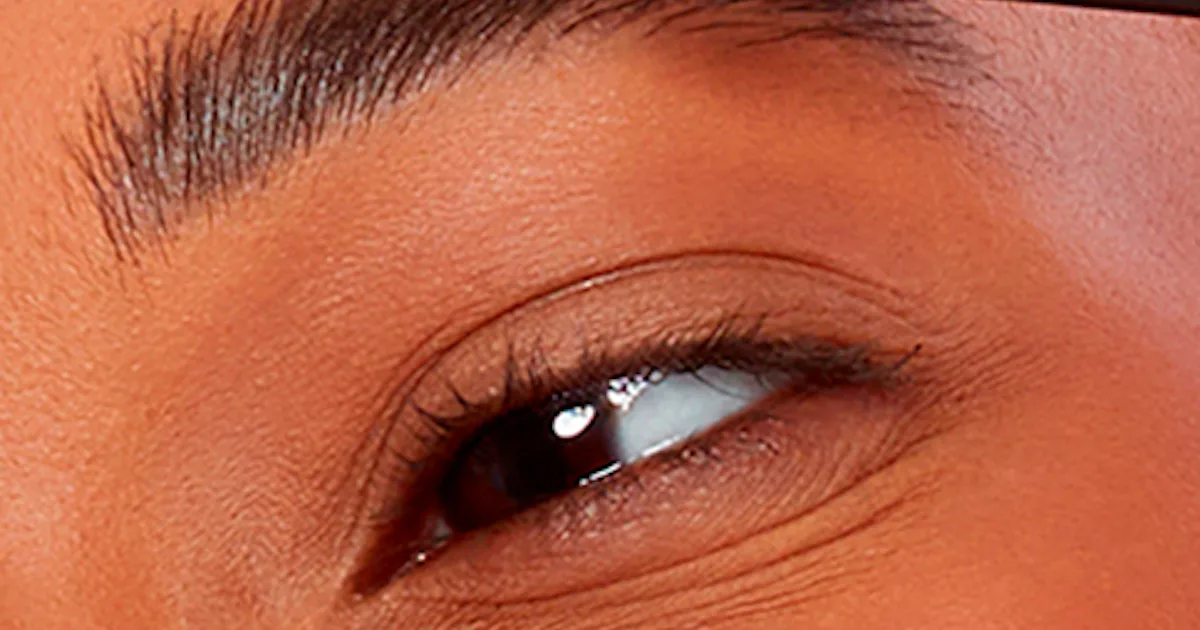 This Tinted Brow Serum Offers Both Instant & Long-Term Benefits This Tinted Brow Serum Offers Both Instant & Long-Term Benefits