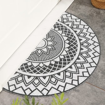 HelloTree White Flower Semi-Circle Entryway Doormat