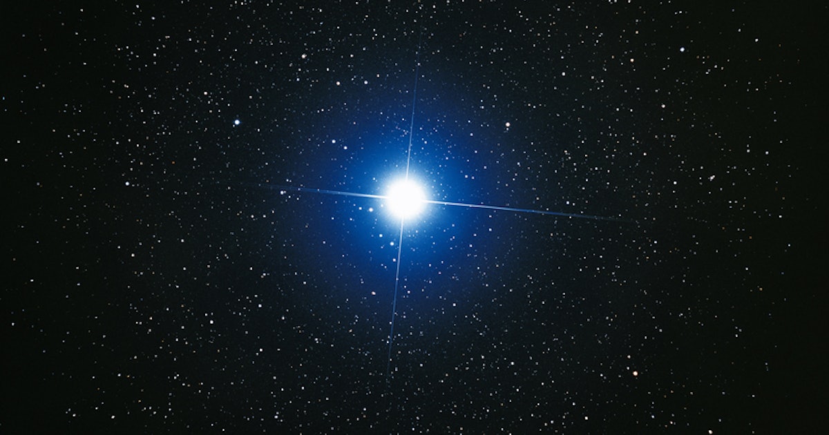 Шел ярче звезд. Сириус и Полярная звезда. Альбирео звезда. Сириус самая яркая звезда. Альфа Сириус.
