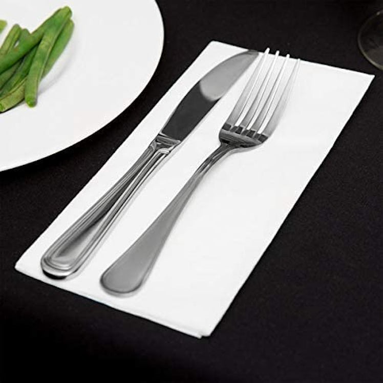 Urban Villa Dinner Napkins White Cloth Napkins (12-Pack)