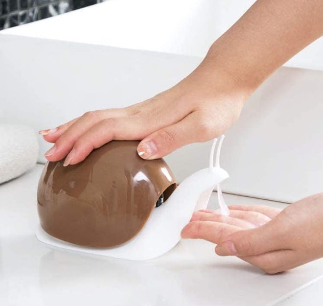 TabEnter Cute Snail Soap Dispenser