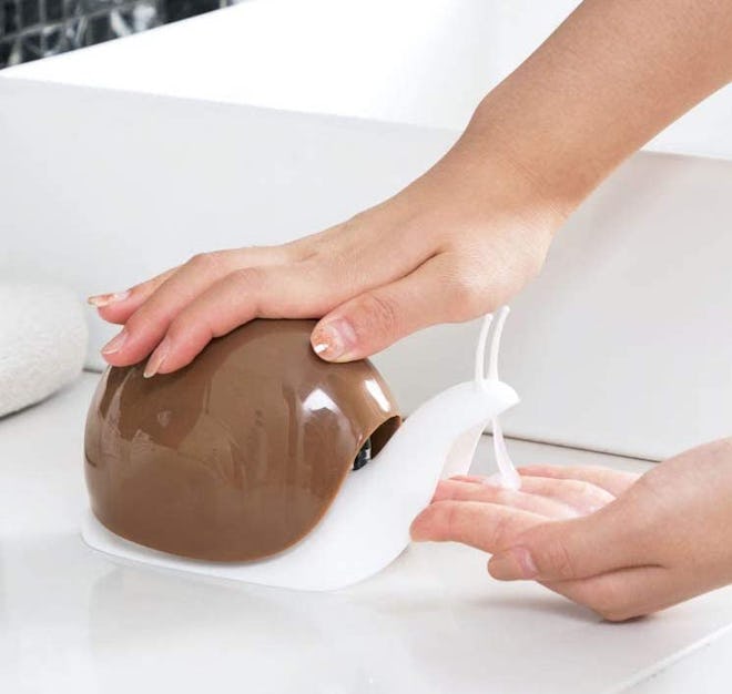 TabEnter Cute Snail Soap Dispenser
