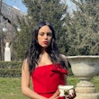 jenna ortega red outfit