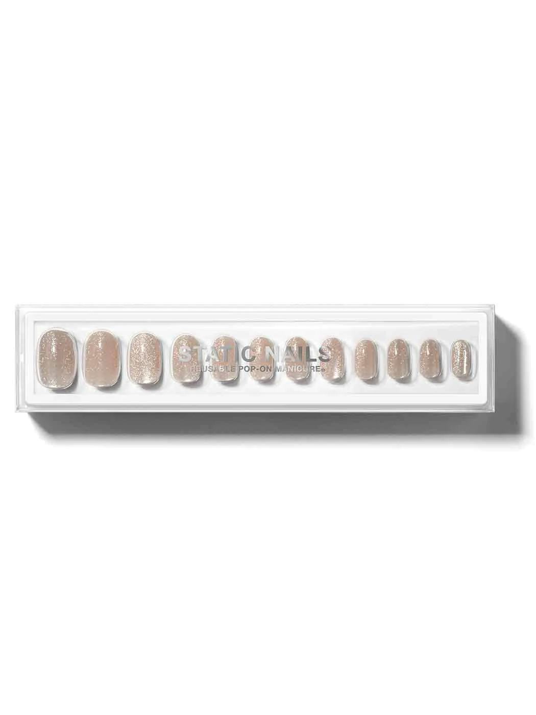 Pops For Champagne Round Velvet Effect Reusable Pop-On Manicures
