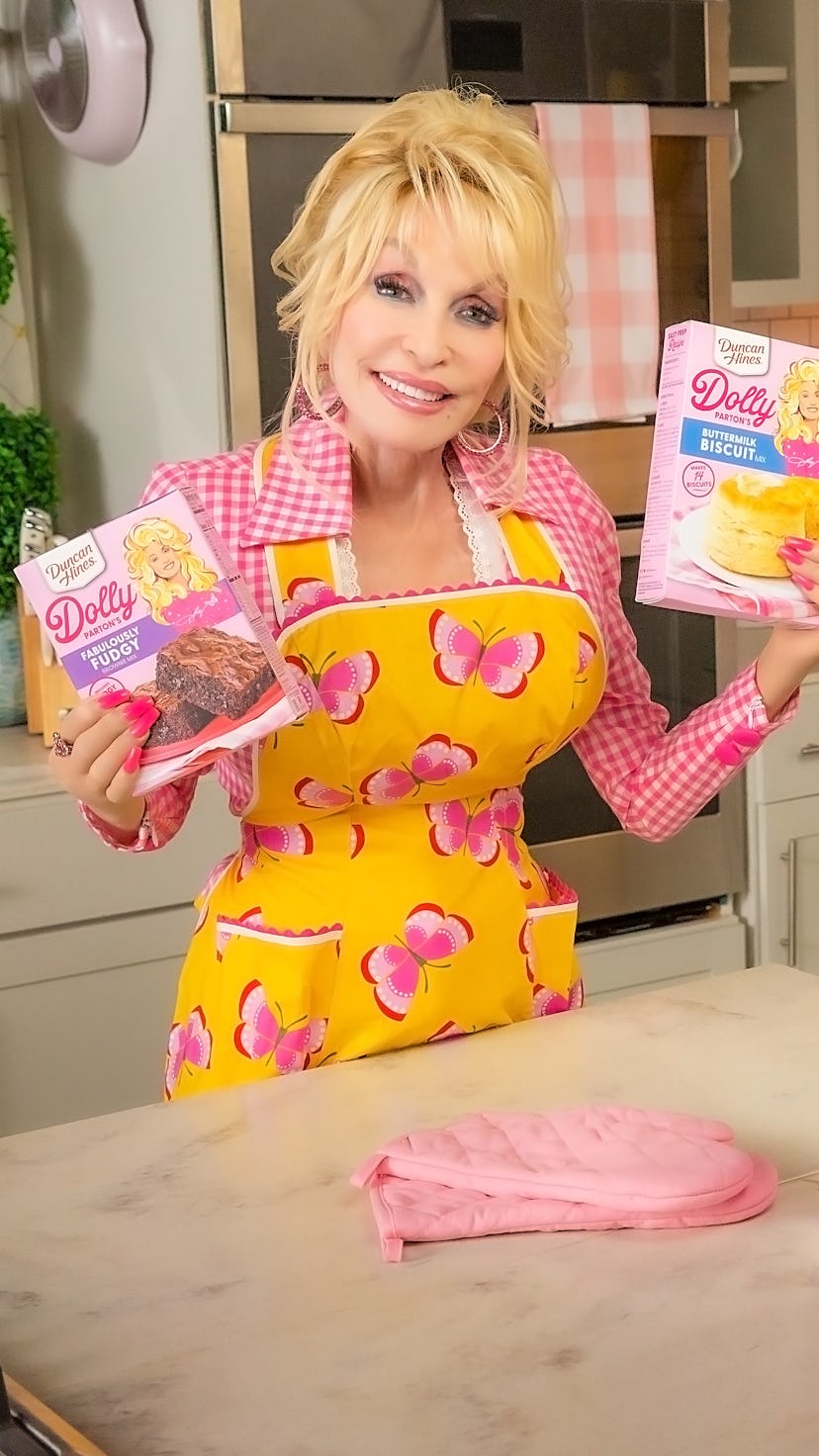 Dolly Parton released new baking mixes with Duncan Hines