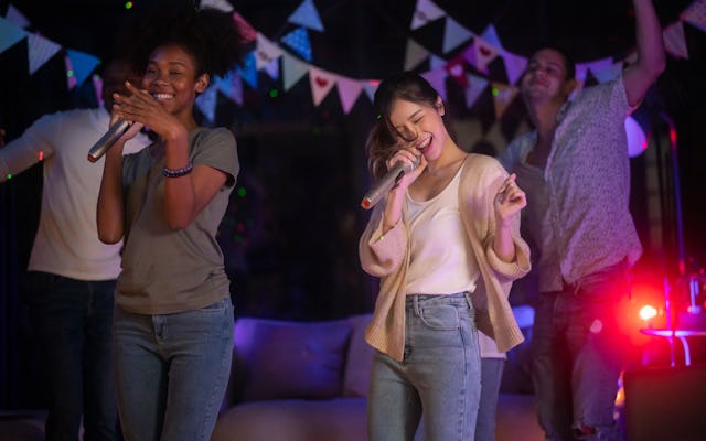 Teen birthday parties can be tricky to pull off, but it is possible to make the guest of honor happy...
