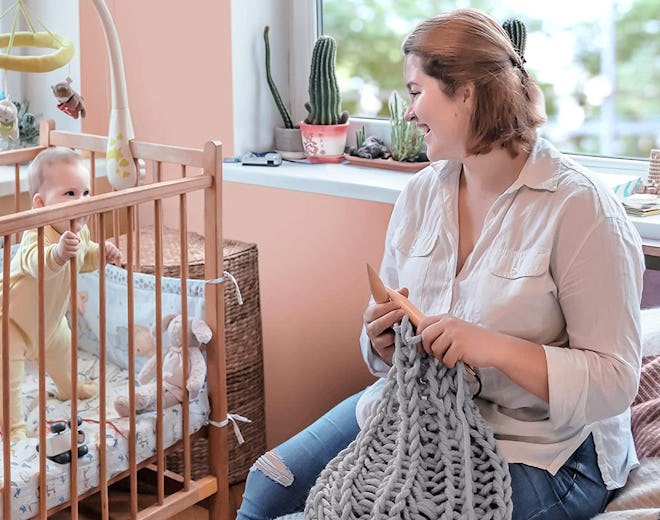 J MARK Chunky Blanket Yarn Knitting Set