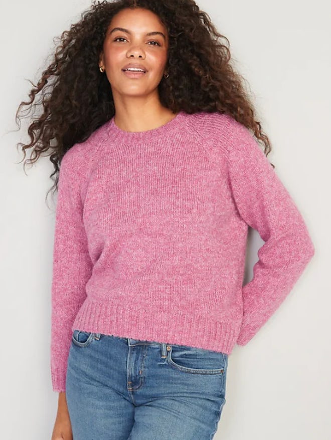 This Cozy Shaker-Stitch Pullover Sweater in Rosebloom is one Valentine's Day outfit idea.