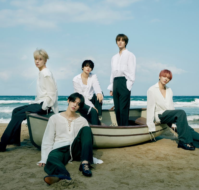 On Jan. 19, TXT dropped the official tracklist for their fifth EP, 'The Name Chapter: TEMPTATION,' w...