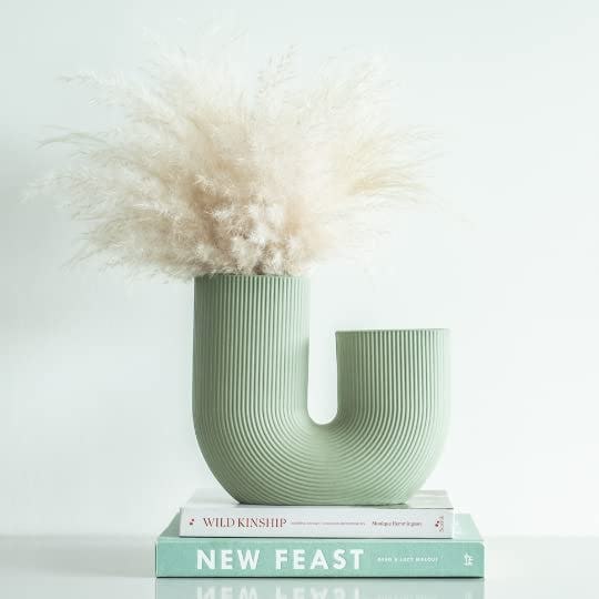 Generic U-Shaped Vase