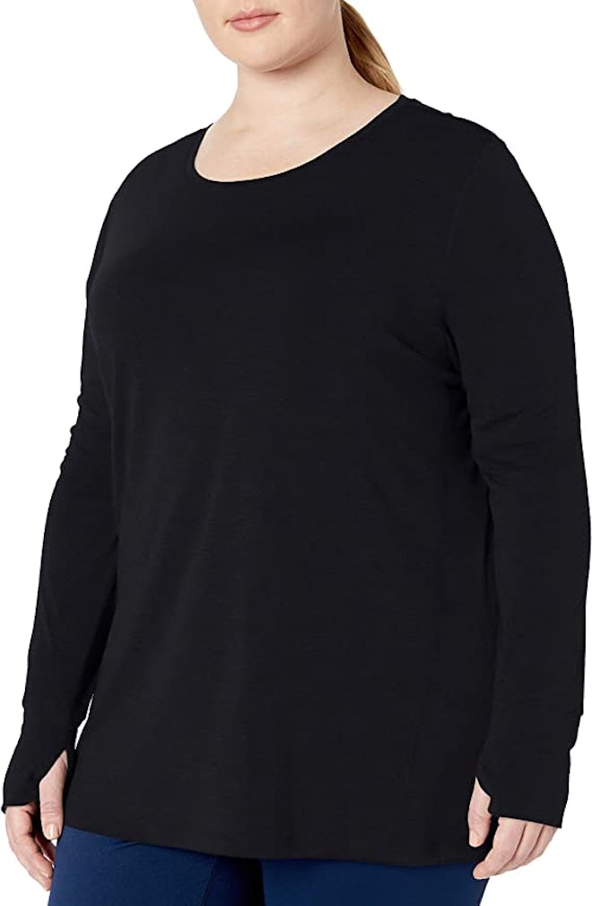Amazon Essentials Studio Relaxed-Fit Long-Sleeve T-Shirt