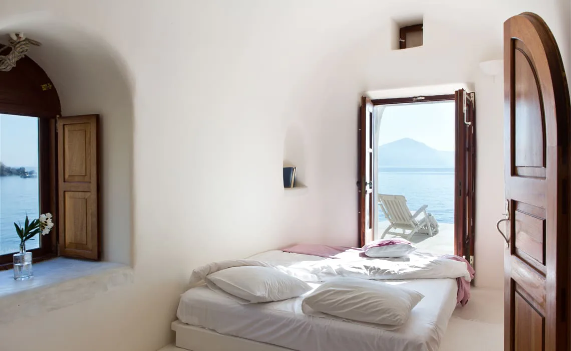 The Best Off-the-Grid Hotels Allow You To Truly Get Away From It All - Beautiful Off Grid Hotels