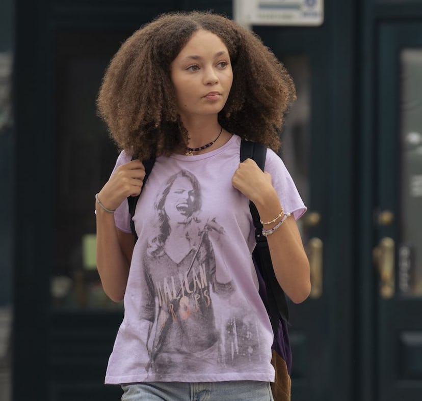 Nico Parker as Sarah in The Last of Us