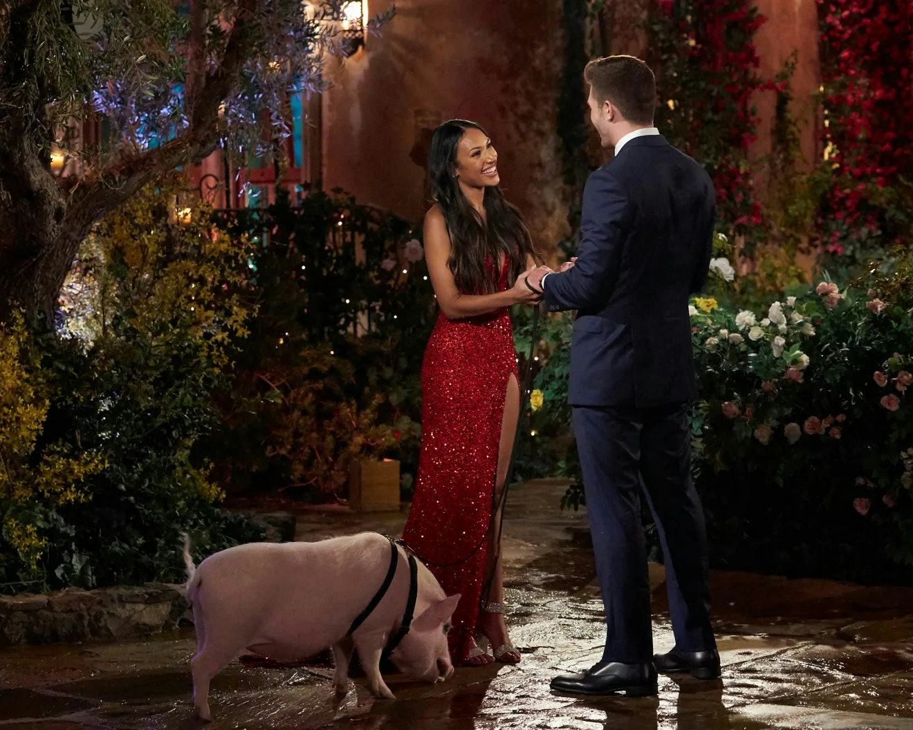 Mercedes brought her pig to meet Zach on night one of 'The Bachelor' Season 27