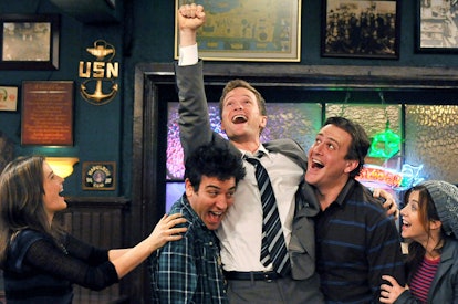 The 'How I Met Your Father' Season 2 premiere brought back 'How I Met Your Mother' star Neil Patrick...