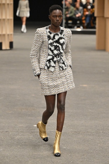 Chanel Spring 2014 Couture Collection
