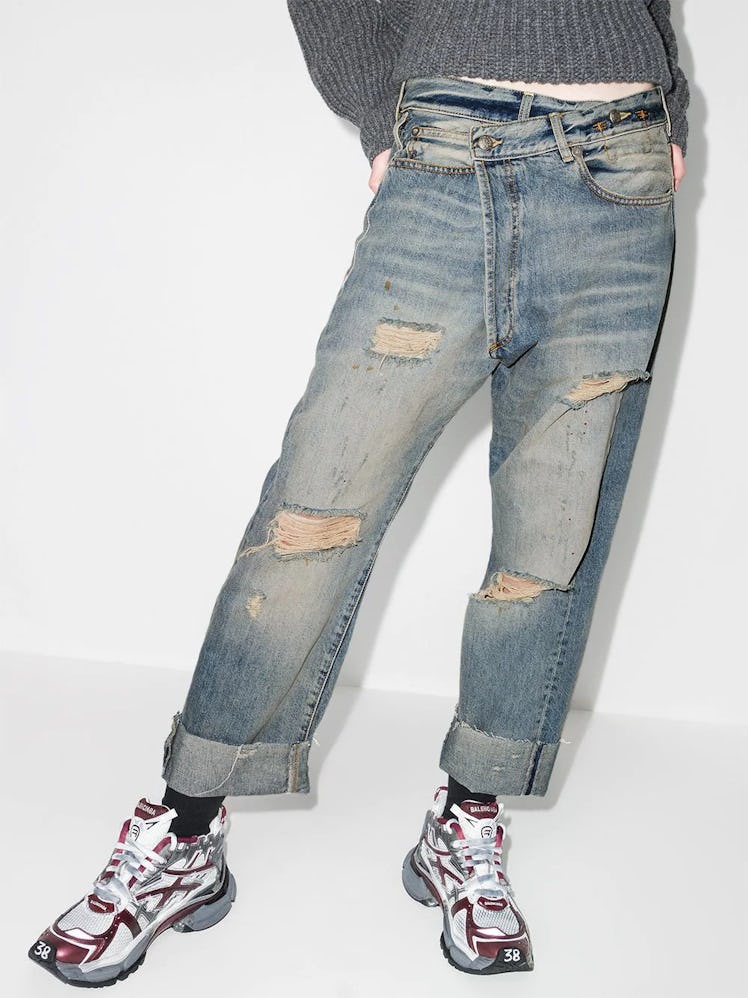 Crossover Distressed-Effect Jeans