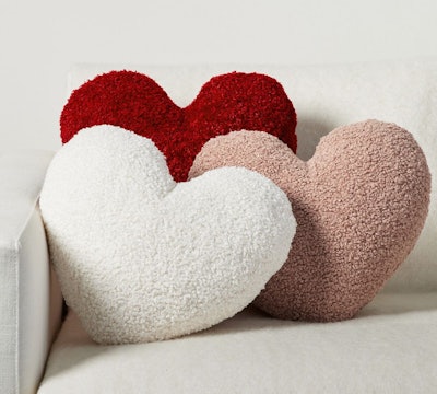 Heart-shaped pillow, the perfect Valentine's Day decor for your couch or bed