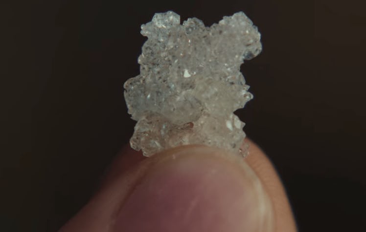hydrogen crystal from Glass Onion