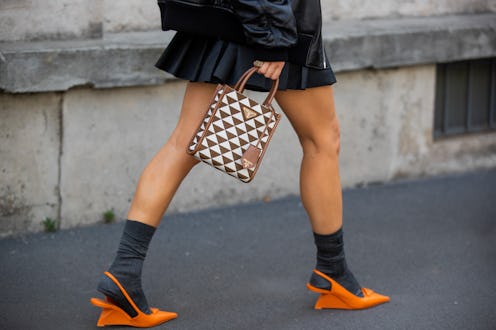 slingback heels street style