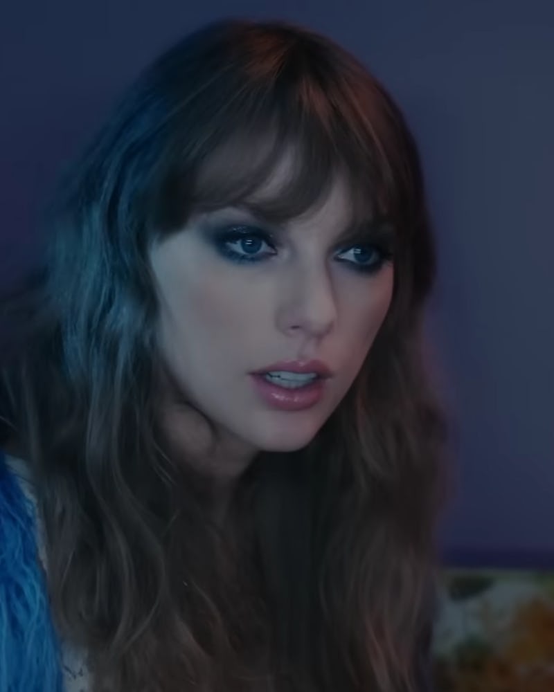Taylor Swift smudged eyeliner Lavender Haze music video