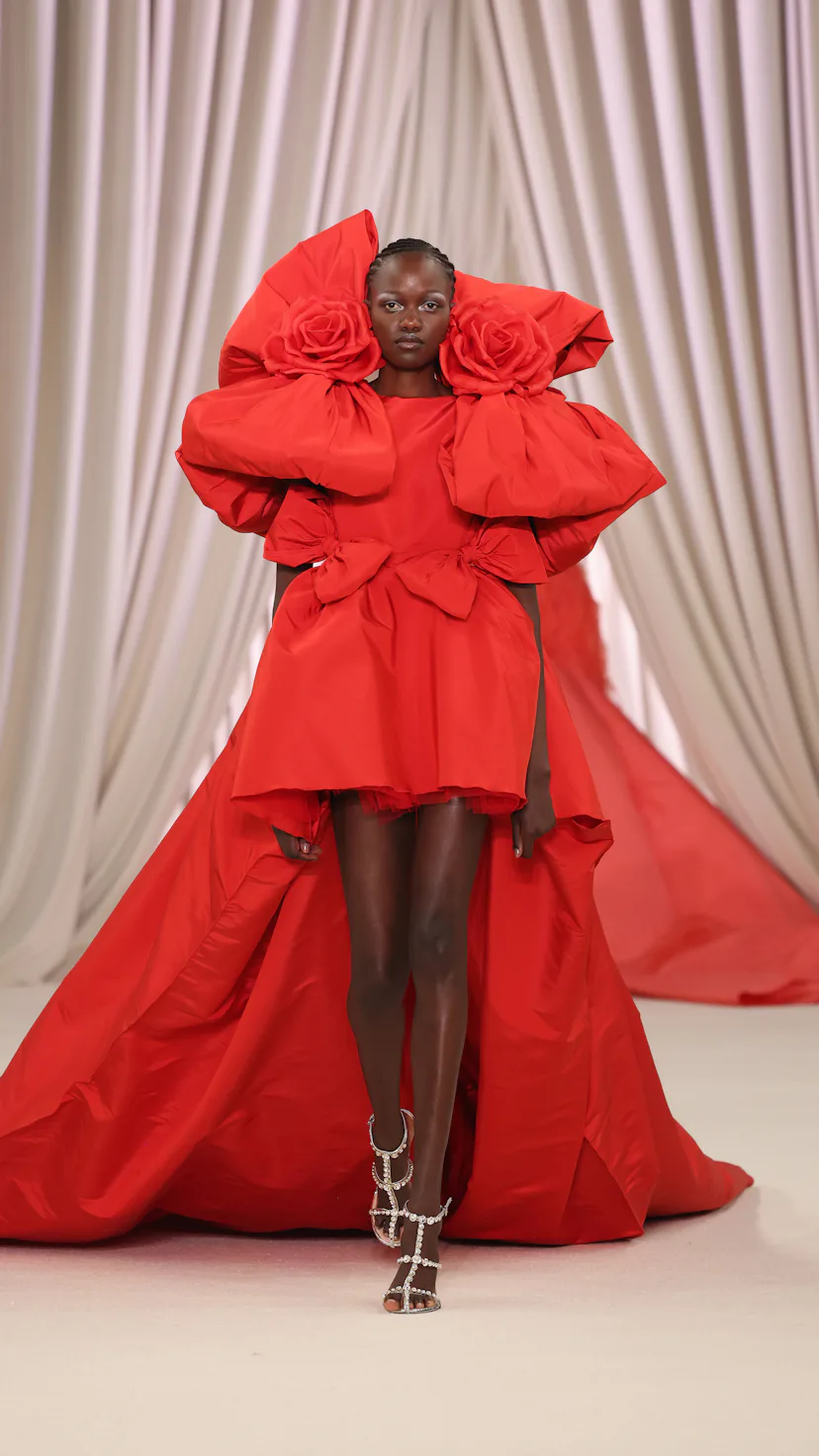 A model walks the runway during the Giambattista Valli Haute Couture Spring Summer 2023 show