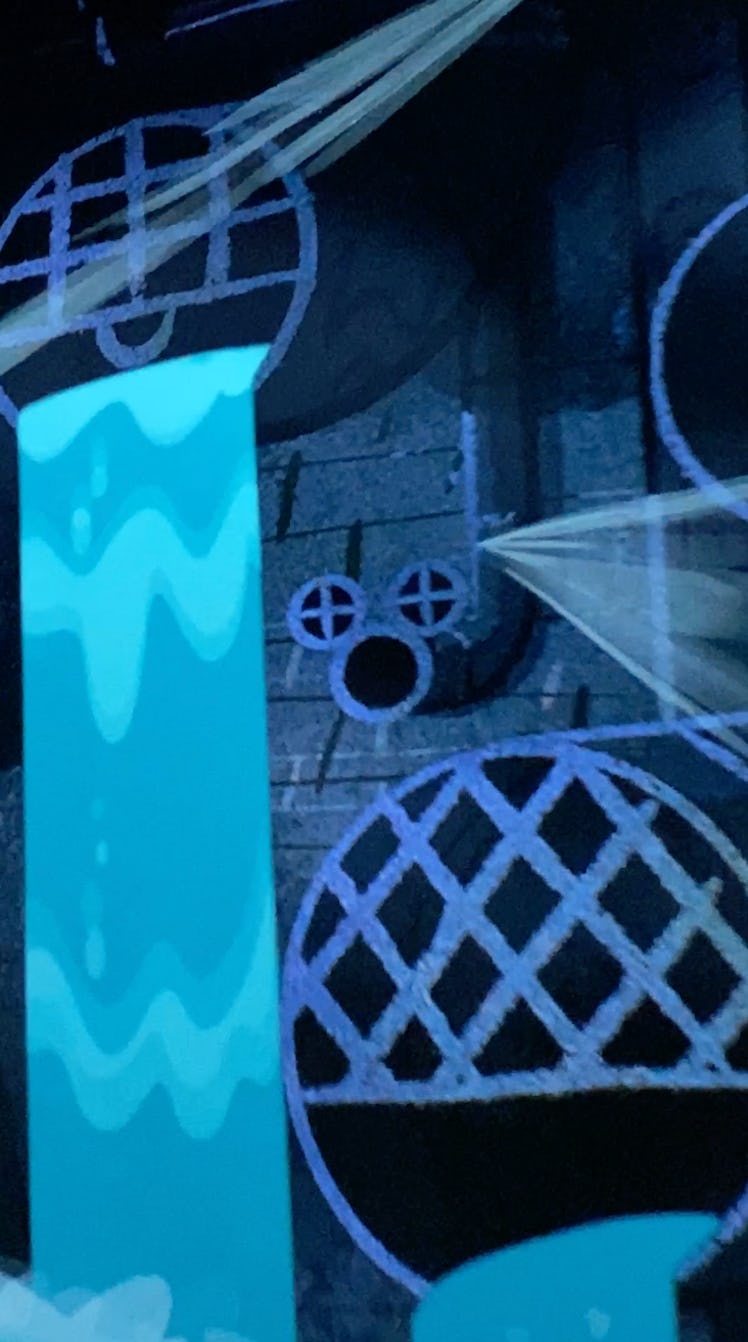 There are hidden Mickeys in Mickey and Minnie Runaway Railway at Disneyland. 