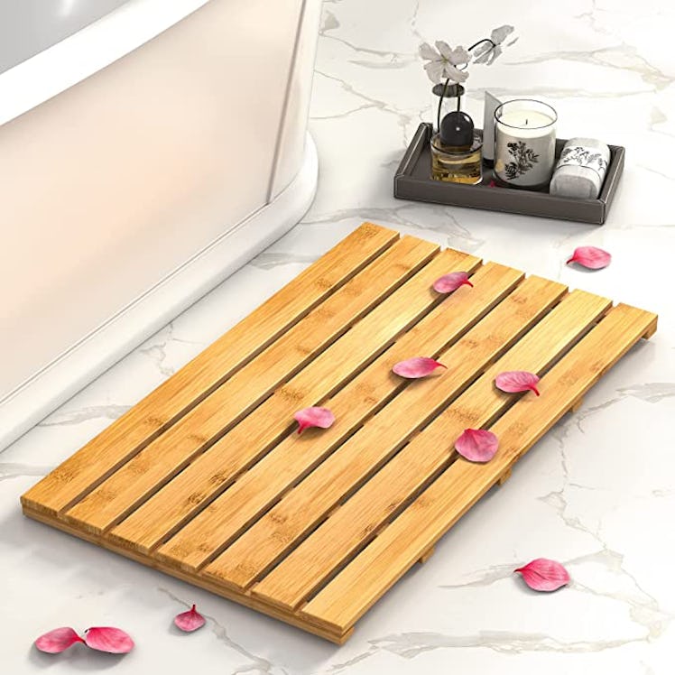 Domax Wooden Bamboo Bath Shower Mat