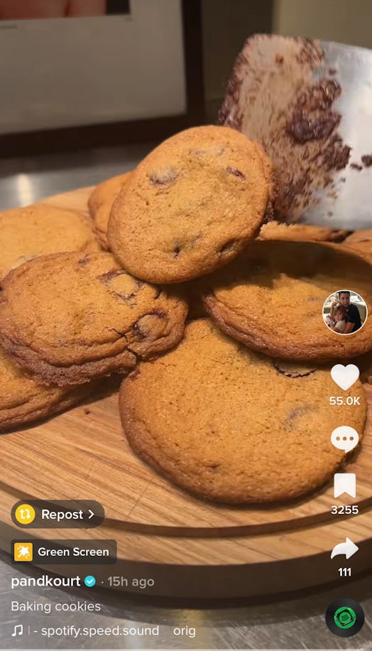 Penelope Disick makes Kylie Jenner's simple chocolate chip recipe on TikTok. 