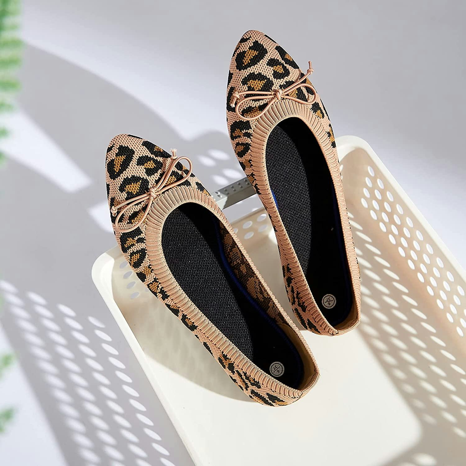 Shupua Knit Pointed Toe Ballet Flats