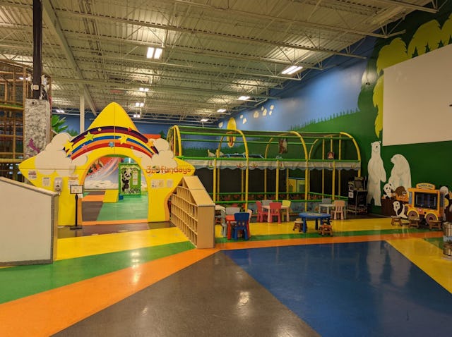 A dad's twitter post has gone viral after only one kid showed up at his six-year-old's birthday part...