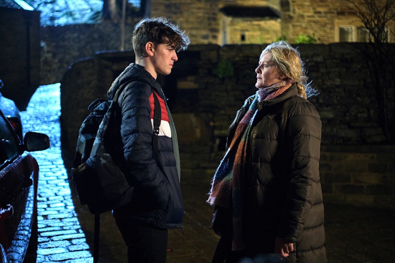 'Happy Valley: Ryan and Catherine Cawood scene in S3