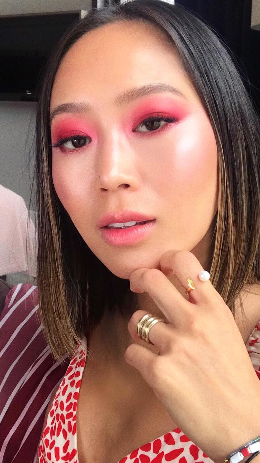 Pink eye makeup looks for Valentine's Day