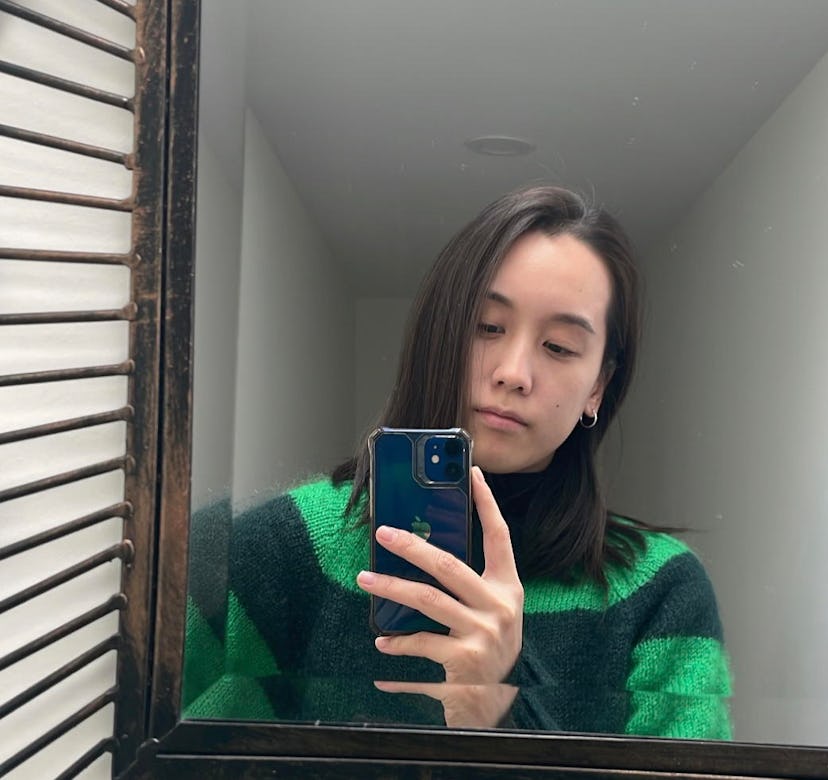 Marina Liao taking a selfie