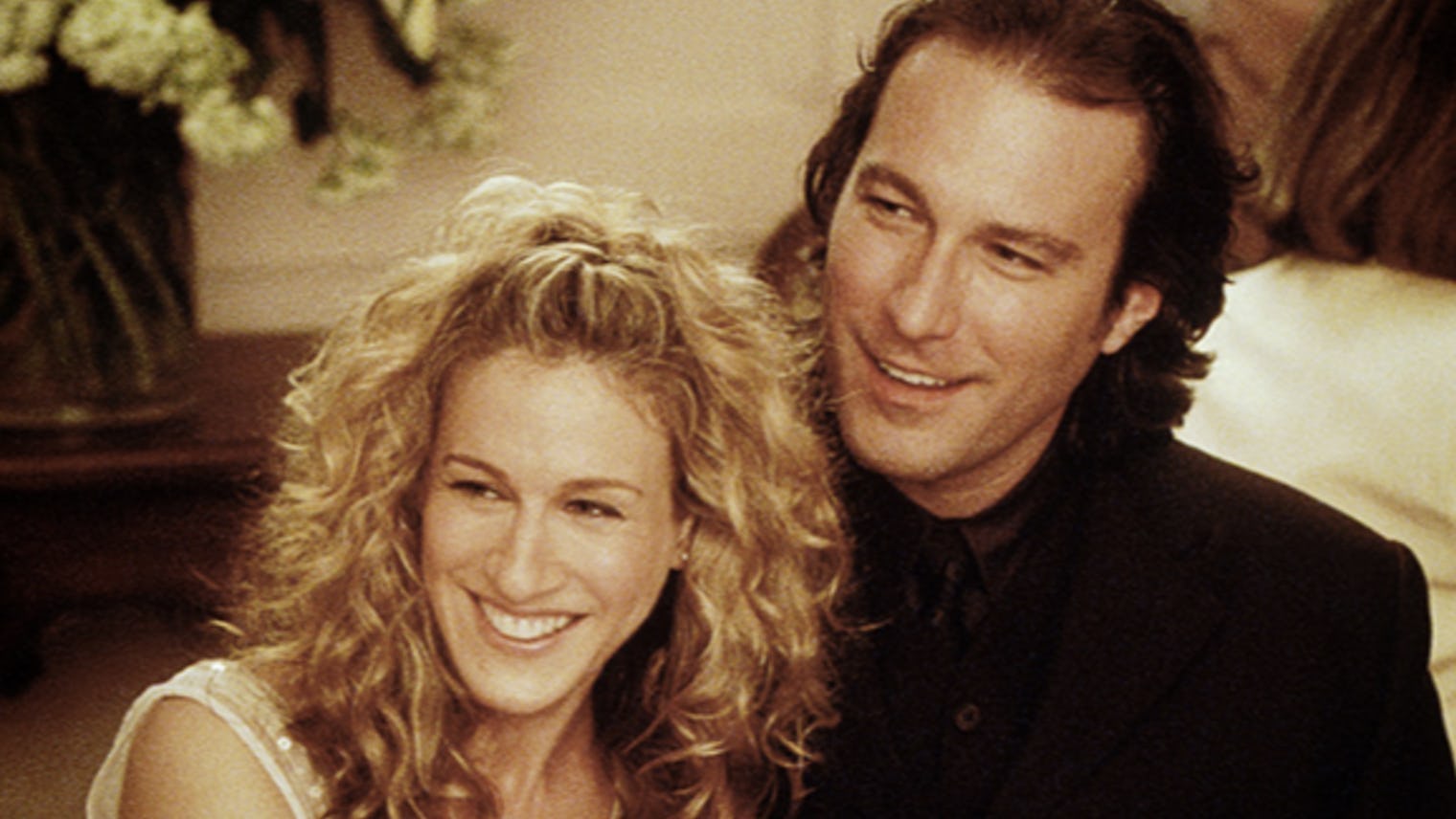 #TeamAidan fans may see Carrie (Sarah Jessica Parker) and Aidan (John Corbett) reunite in Season 2 o&hellip;