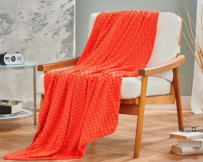 Malinad Throw Blanket