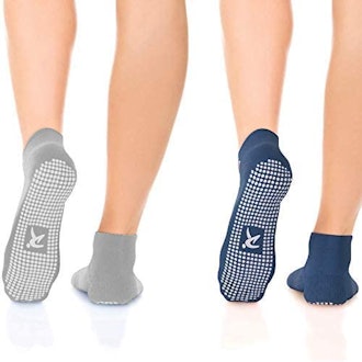 Rymora Non Slip Grip Socks (2 Pairs)