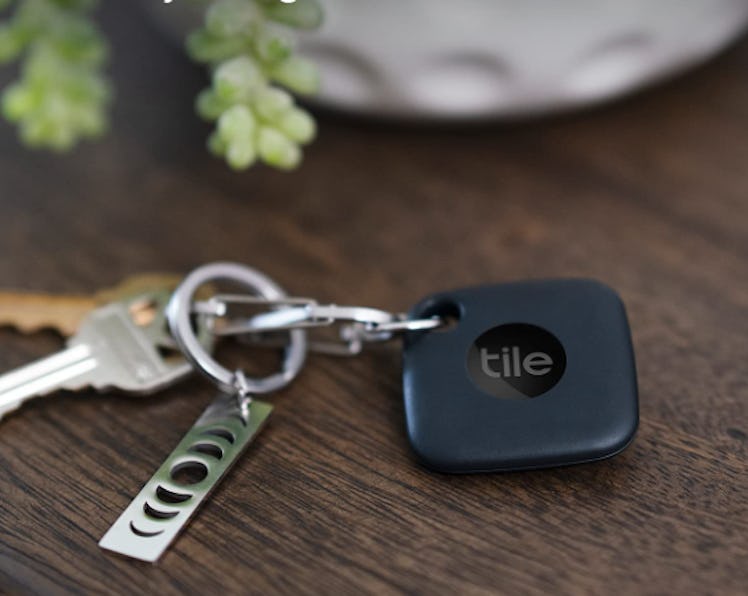 Tile Mate Bluetooth Item Locator Tracker