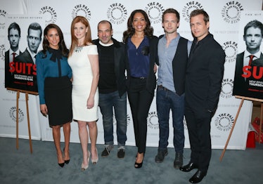 Meghan Markles and Suits castmates. 